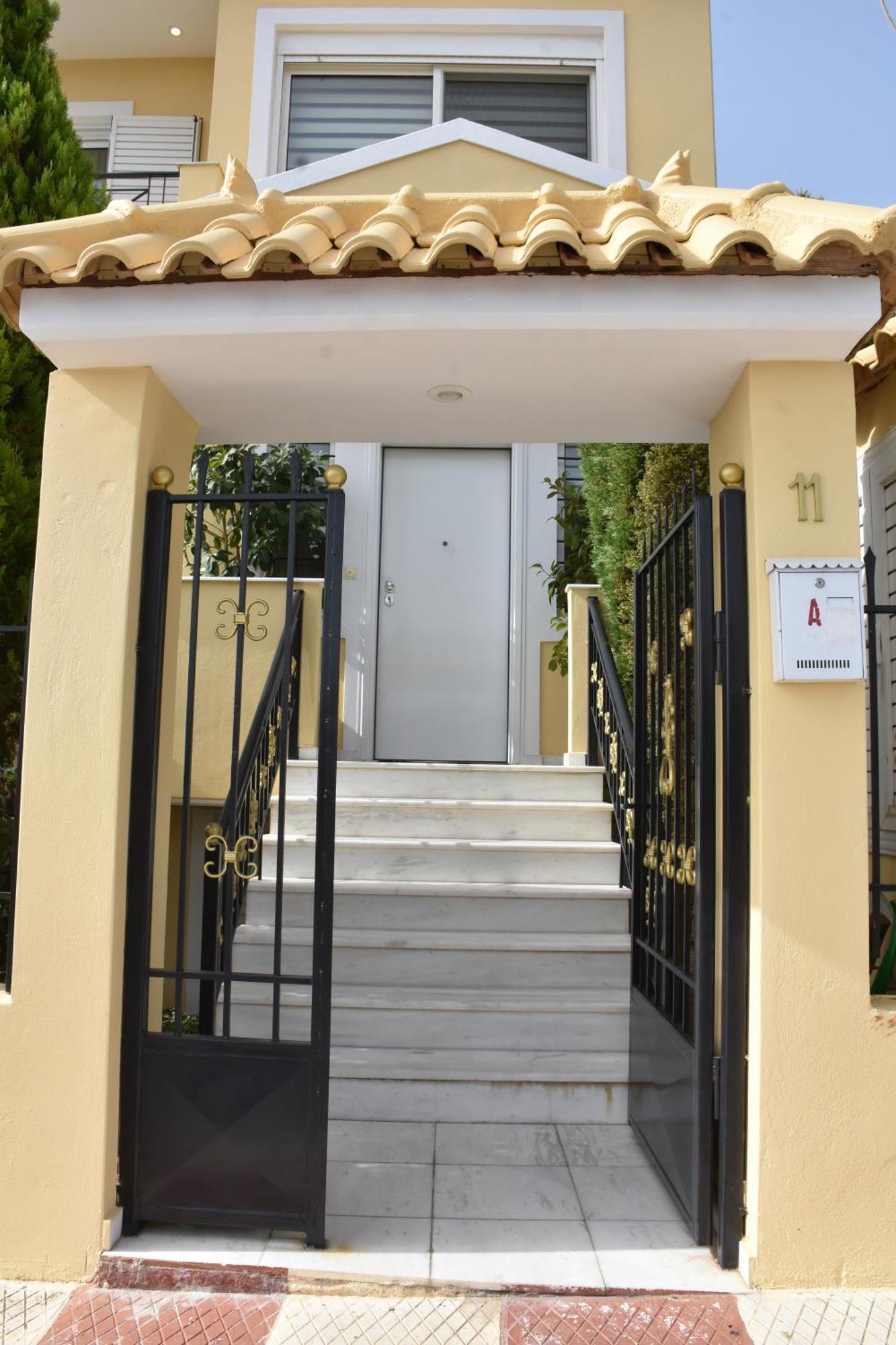 Keratea Luxury Villa -Athens Airport Екстериор снимка